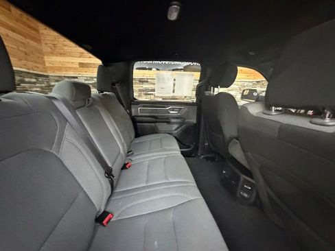 Used 2023 RAM 1500 Big Horn AWD/4WD image 29