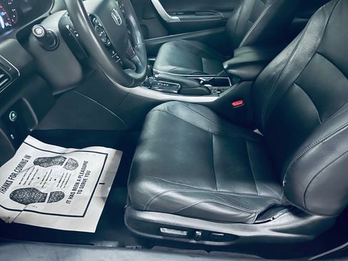 Used 2016 Honda Accord EX-L image 40