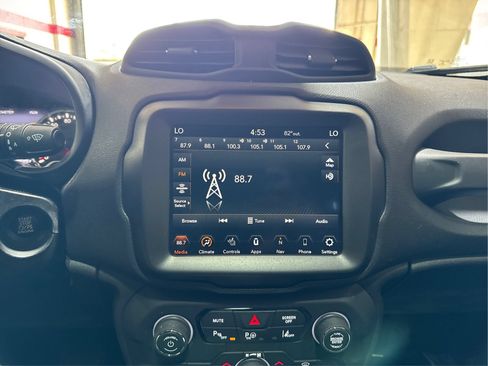 Used 2021 Jeep Renegade Limited w/ Sun & Sound Group AWD/4WD image 15