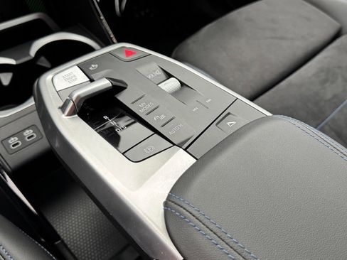 Used 2025 BMW X1 xDrive28i w/ Technology Package image 29