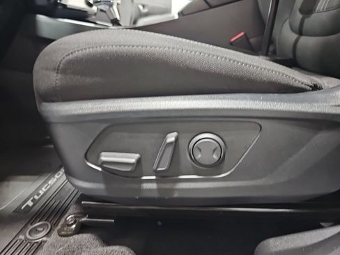 Used 2026 Hyundai Tucson SEL Plus AWD/4WD image 28