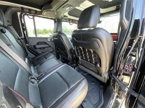 Used 2021 Jeep Gladiator Rubicon AWD/4WD image 49