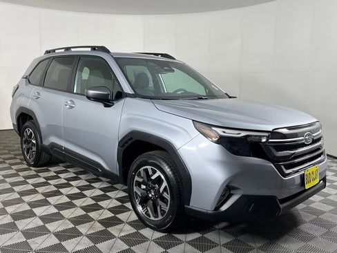 New 2026 Subaru Forester Premium image 3