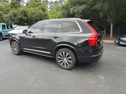 Used 2023 Volvo XC90 B5 Plus AWD/4WD image 11
