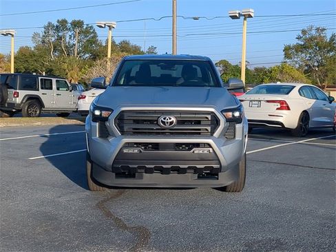 Used 2024 Toyota Tacoma SR5 image 9