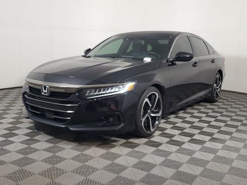 Used 2022 Honda Accord Sport image 3