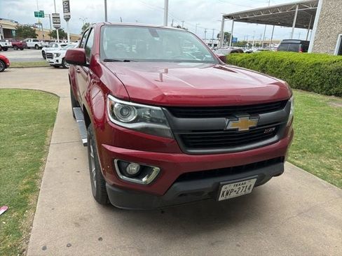 Used 2018 Chevrolet Colorado Z71 AWD/4WD image 1