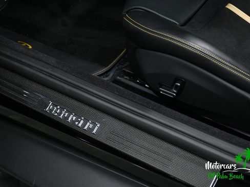 Used 2024 Ferrari Roma Spider RWD image 54