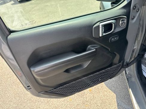 Used 2020 Jeep Wrangler Unlimited Sport AWD/4WD image 10
