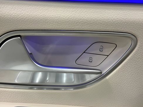 Certified 2025 Mercedes-Benz GLE 450 4MATIC image 26