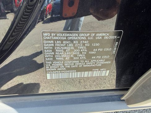 Used 2023 Volkswagen ID.4 Pro S Plus AWD/4WD image 61