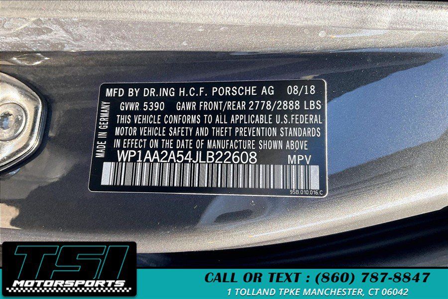 Used 2018 Porsche Macan AWD/4WD image 33