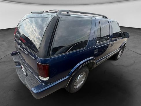 Used 2001 Chevrolet Blazer LT AWD/4WD image 10