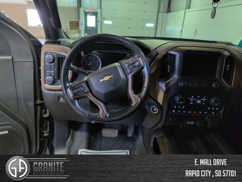 Used 2020 Chevrolet Silverado 2500 High Country w/ Safety Package II AWD/4WD image 14