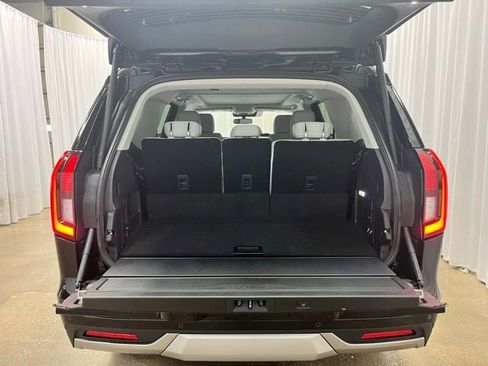 New 2025 Ford Expedition Platinum w/ Platinum Ultimate Package image 21