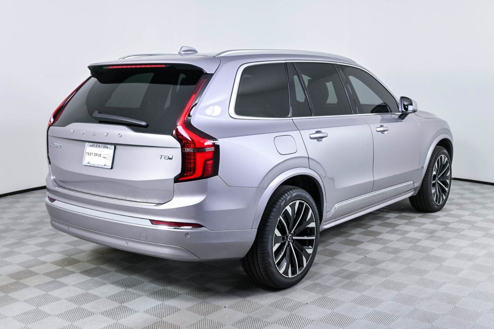 New 2026 Volvo XC90 T8 Core w/ Protection Package Premier AWD/4WD image 27