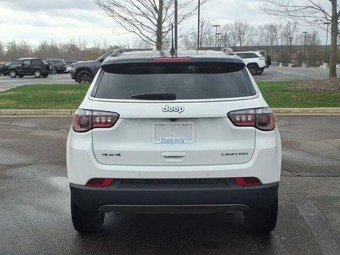 Certified 2024 Jeep Compass Limited image 5