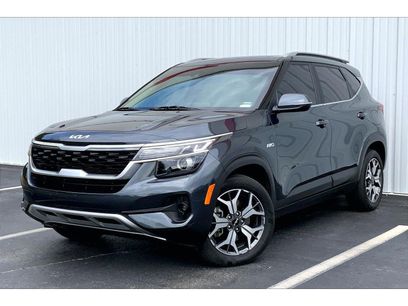 Used 2022 Kia Seltos EX