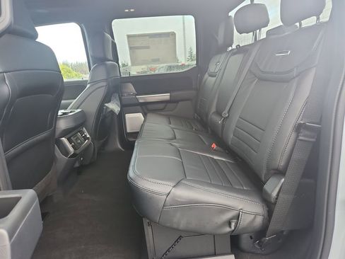 New 2026 Ford F350 Platinum w/ FX4 Off-Road Package image 30