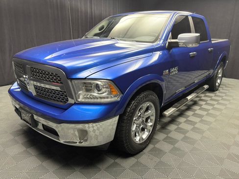 Used 2015 RAM 1500 Laramie w/ Convenience Group AWD/4WD image 2