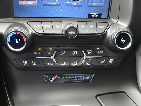 Used 2019 Chevrolet Corvette Stingray Coupe image 19