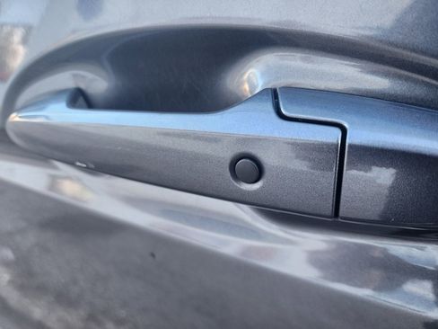 Used 2015 Honda Fit EX image 15