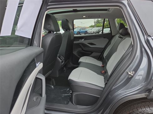 New 2026 Volkswagen Tiguan SE AWD/4WD image 22