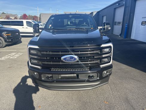 New 2026 Ford F250 Platinum image 9