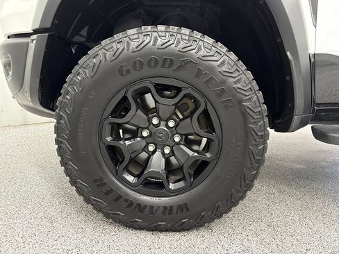 Used 2025 RAM 1500 RHO w/ RHO Level 1 Equipment Group AWD/4WD image 14