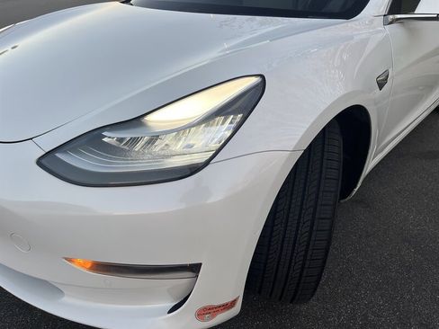 Used 2020 Tesla Model 3 Long Range image 33