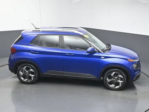 Used 2023 Hyundai Venue SEL FWD image 47