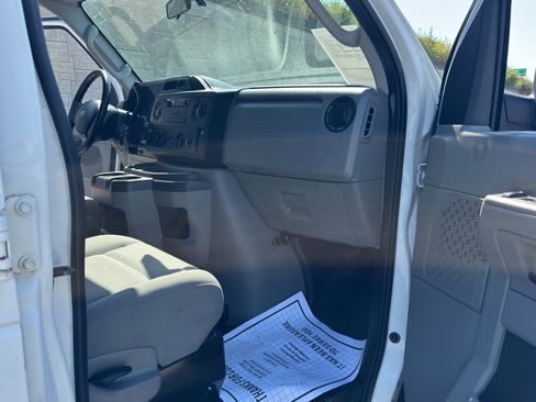 Used 2013 Ford E-250 and Econoline 250 w/ PWR Group image 28