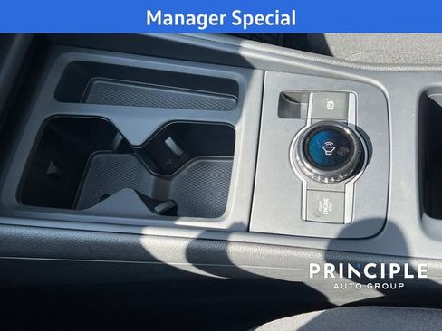 New 2025 Volkswagen Tiguan S FWD image 17