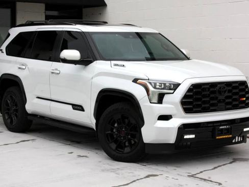 Used 2024 Toyota Sequoia Platinum w/ TRD Off-Road Package image 4