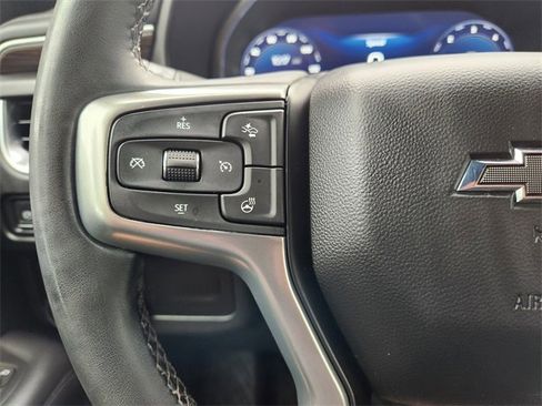 Used 2023 Chevrolet Tahoe Z71 w/ Luxury Package AWD/4WD image 29