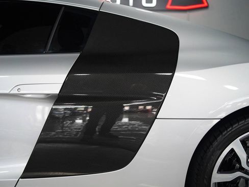Used 2009 Audi R8 V10 AWD/4WD image 20