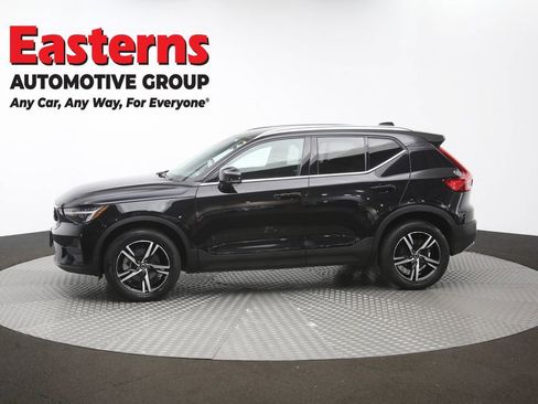 Used 2024 Volvo XC40 B5 Core AWD/4WD image 59