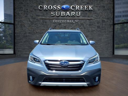 Used 2021 Subaru Outback Limited w/ Popular Package #2 AWD/4WD image 2