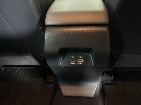 Used 2024 Subaru Crosstrek 2.0i Premium image 29