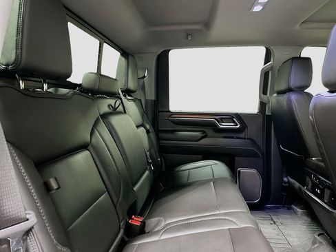 Used 2024 GMC Sierra 2500 Denali w/ Denali Reserve Package image 29