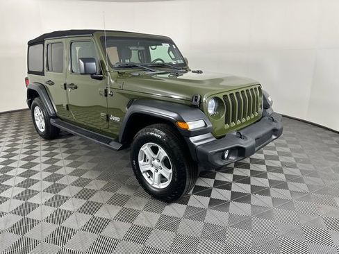 Used 2020 Jeep Wrangler Unlimited Sport S image 11
