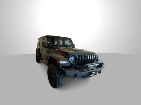 Used 2019 Jeep Wrangler Unlimited Rubicon image 2