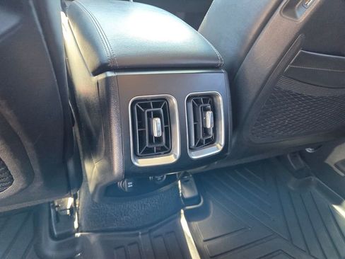 Used 2022 Kia Sorento S image 7