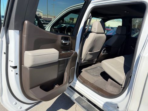 Used 2021 GMC Sierra 1500 SLT image 14