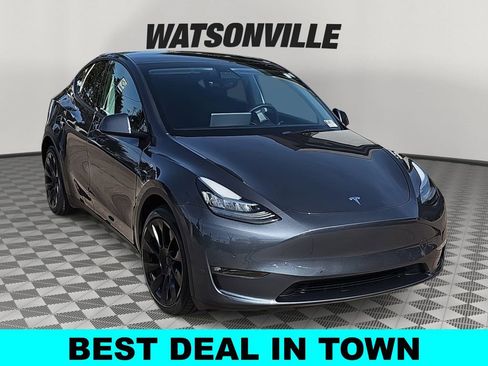 Used 2022 Tesla Model Y Long Range AWD/4WD image 1