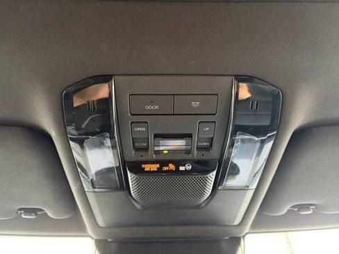 Used 2024 Lexus GX 550 w/ Accessory Package (Z1) AWD/4WD image 23