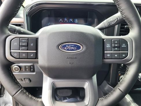 New 2026 Ford F250 Lariat w/ FX4 Off-Road Package AWD/4WD image 11