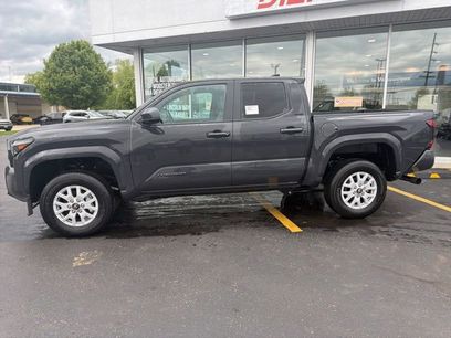 New 2026 Toyota Tacoma SR5