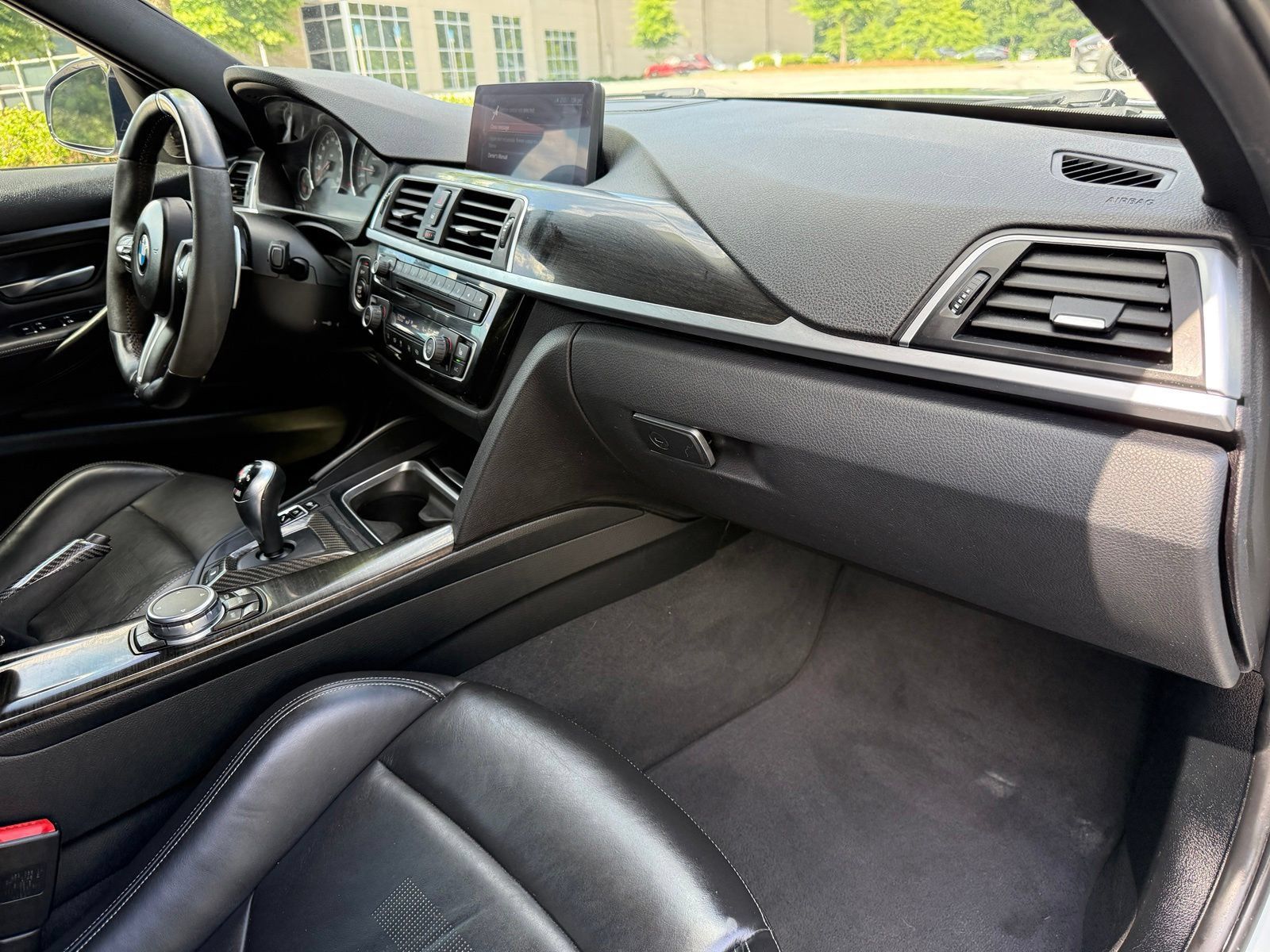 Used 2017 BMW M3 RWD image 24