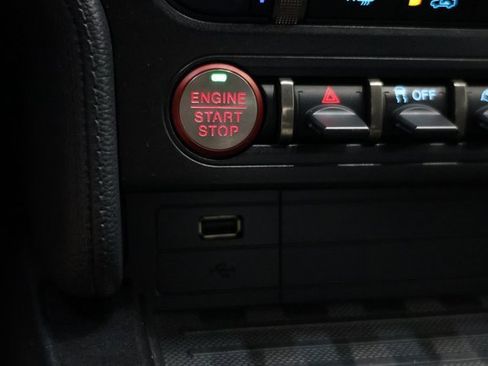 Used 2021 Ford Mustang Shelby GT500 w/ Technology Package image 69